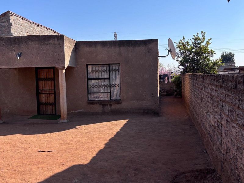 3 BEDROOM HOUSE FOR SALE - Photo 7