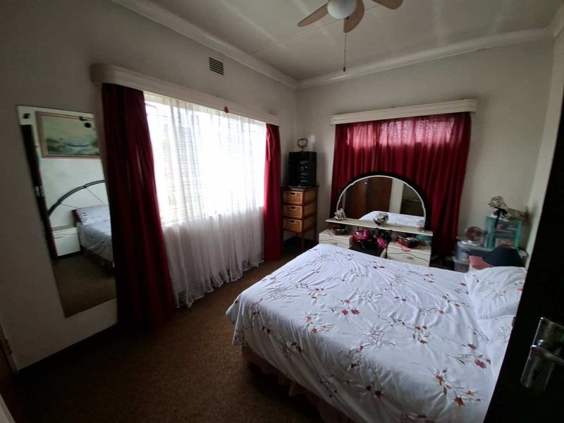 3 Bedroom Home with Flatlet for Sale - Photo 6