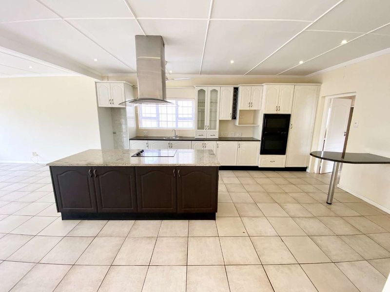 Hendra Estates - Stunning Family Home For Rent In Umhlanga. - Photo 6