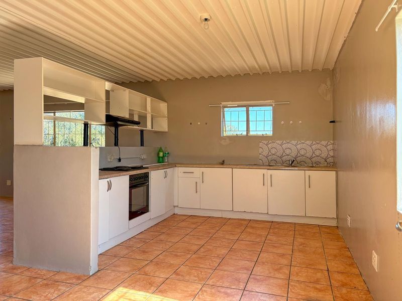 Outjo:  Modest small 2 Bedr home is for Sale - Photo 3