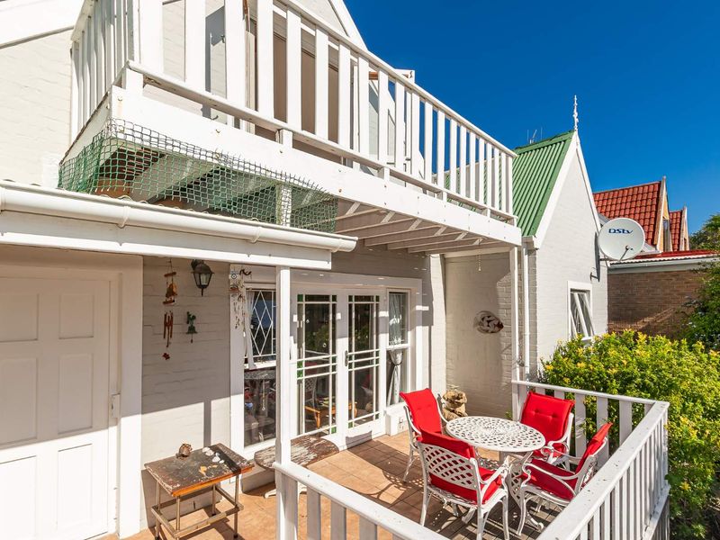 4 Bedrooms & Study - Photo 5