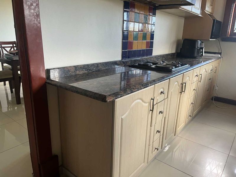 Massive Family 4 bedroom  home at Queensburgh , Pinetown - Photo 7