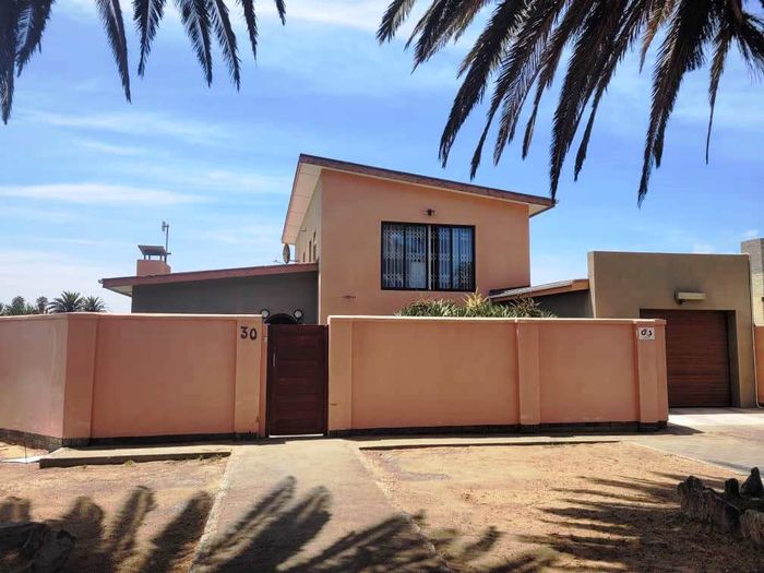 Property #2346208, House For Sale in Lagoon