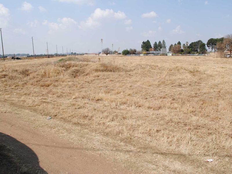 Developers! Lovely Spacious land for your dream development - Photo 3