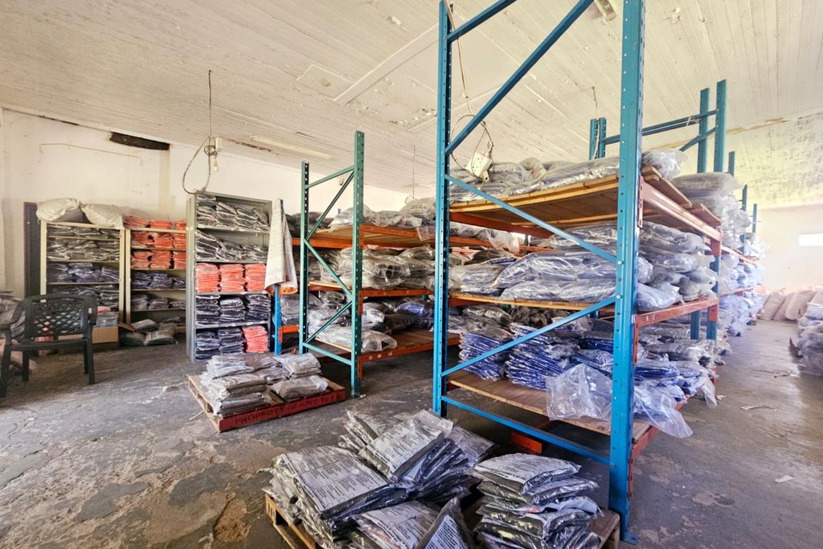 "Ideal Business Hub: Offices, Cold Rooms, Warehouses & More!" - Photo 5