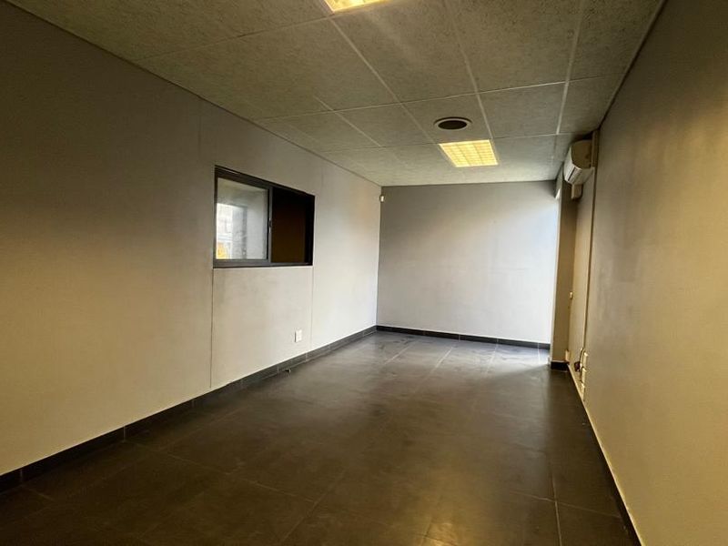 Commercial Property For Sale in Brahman Park - Photo 6