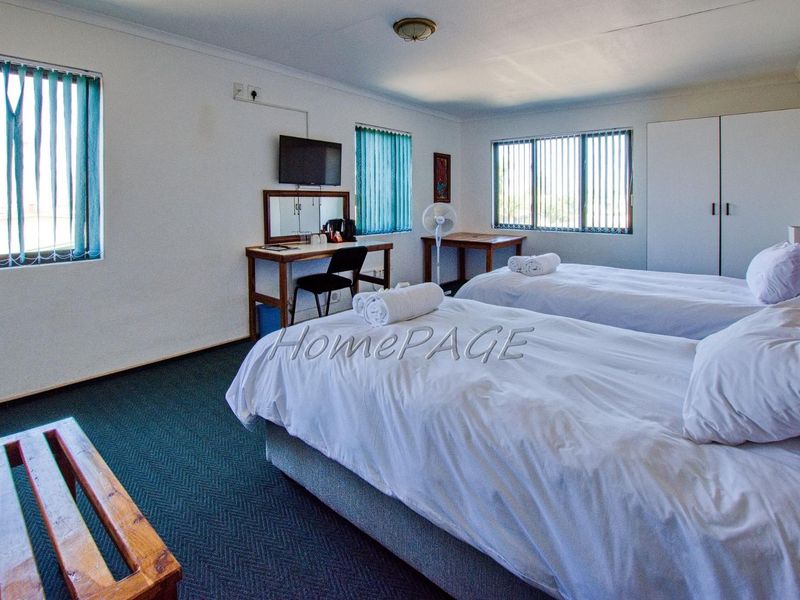 Lagoon, Walvis Bay:  18 Bedr Guesthouse is for Sale - Photo 9