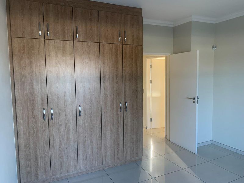 Duplex Townhouse close to Development Bank - Photo 6