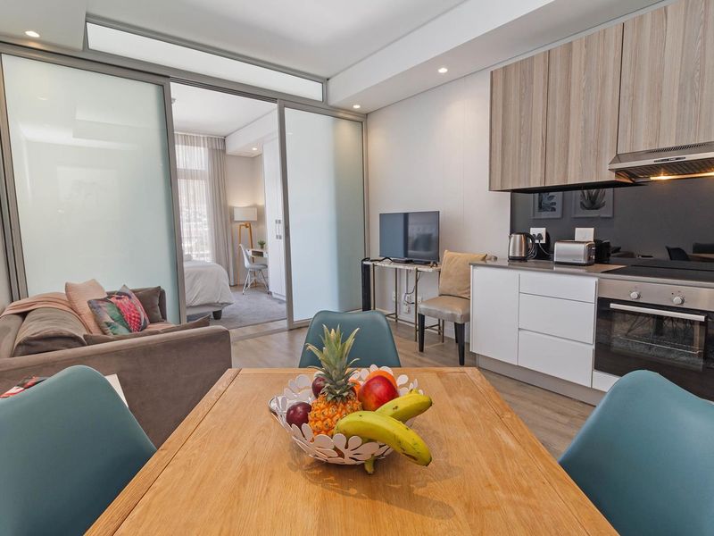 Ready for Airbnb - Apartment in Cape Town's City Centre - Photo 6