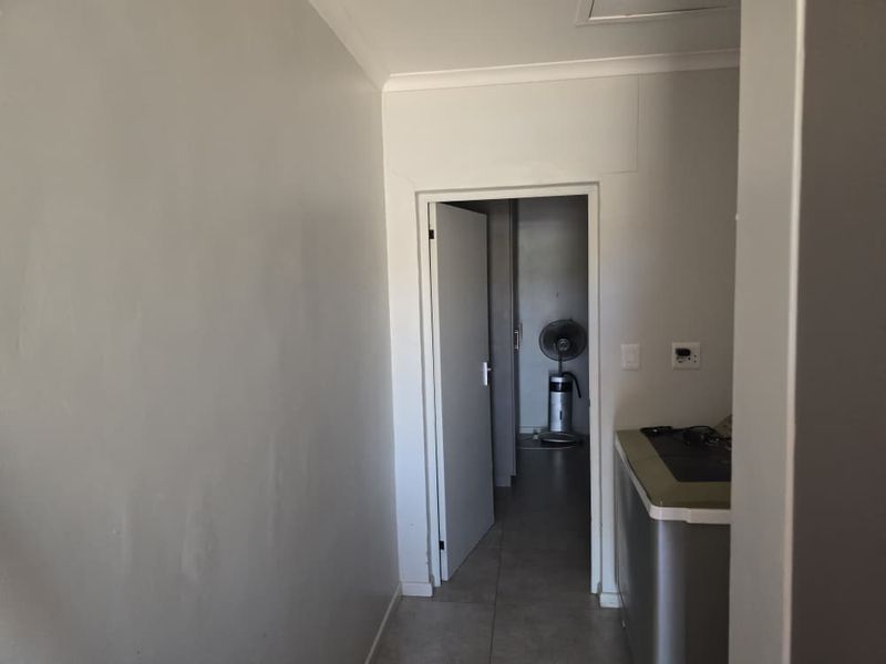 1 bedroom OKAHANDJA EXTENSION 7, OKAHANDJA - Photo 7