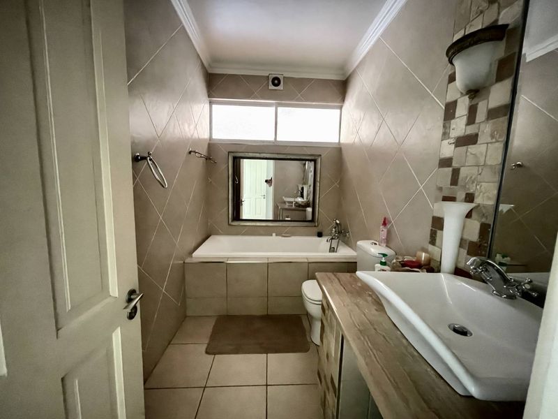 Hendra Estates - 2 Bedroom Apartment for Sale!! - Photo 6