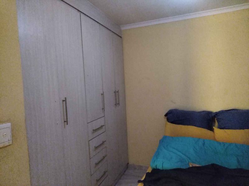 2 bedrooms house for sale in Soshanguve VV - Photo 10