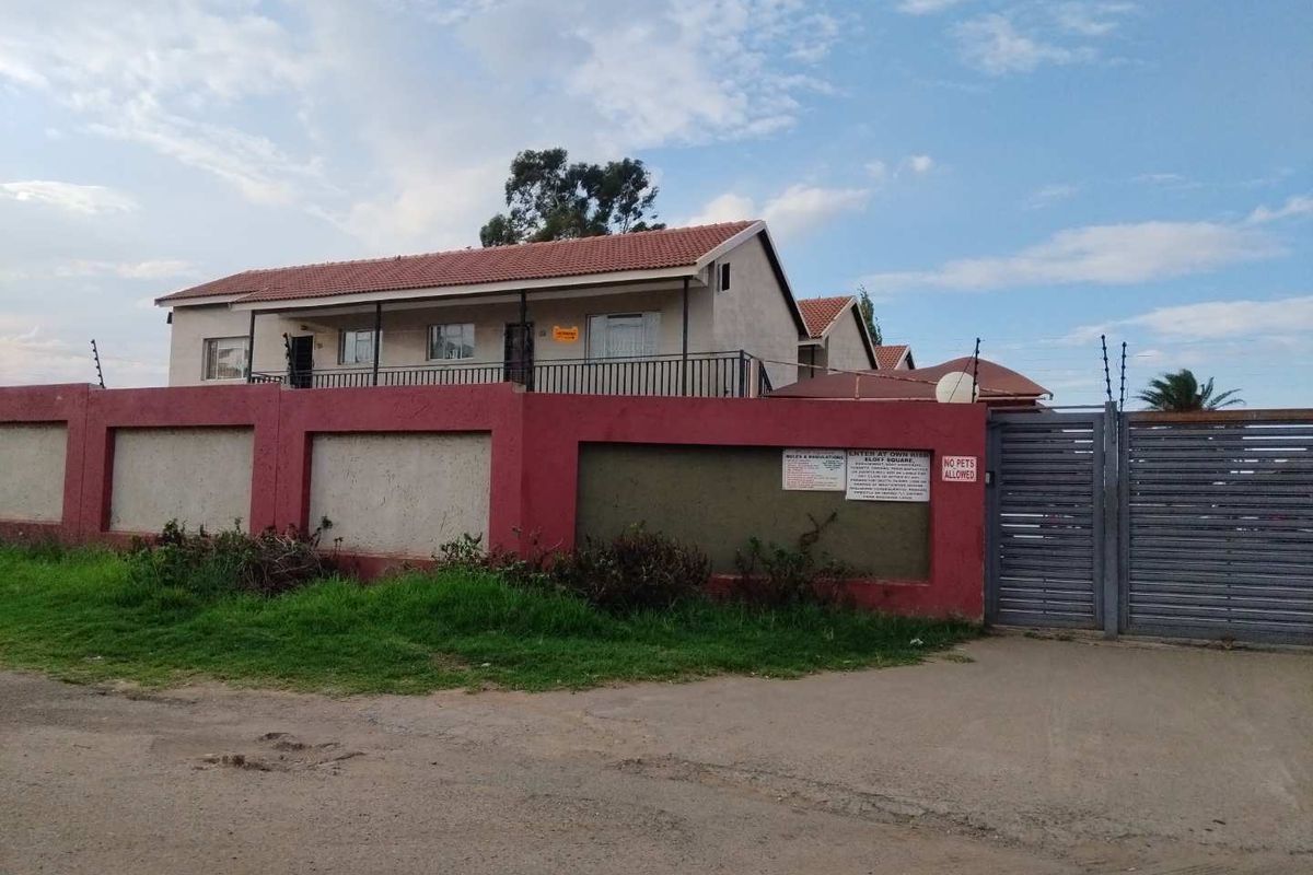 2 Bedrooms apartment for sale in Eloff Square - Photo 3