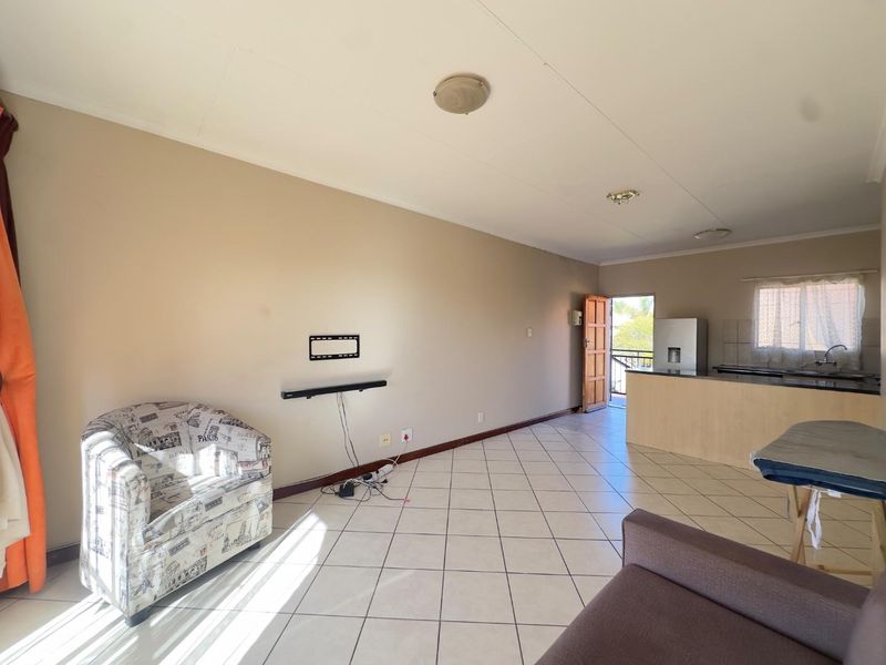 1 Bedroom Apartment With A Balcony - Photo 9