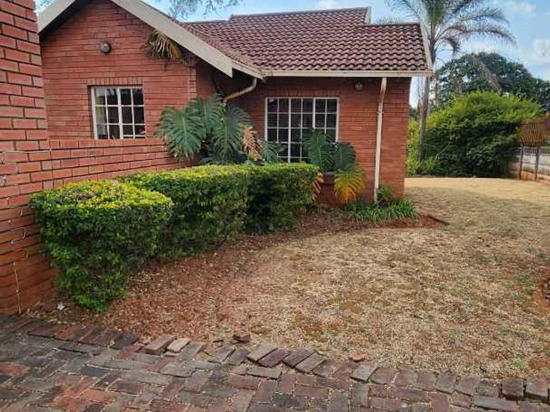 2 Bedroom House For Sale In The Orchards - Photo 4