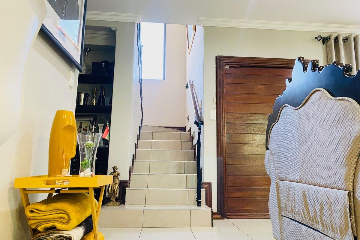 Where elegance meets everyday comfort! - Photo 5