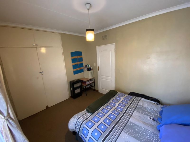 Cul-de-Sac Gem: 3 Bed Home + Flatlet - Photo 8