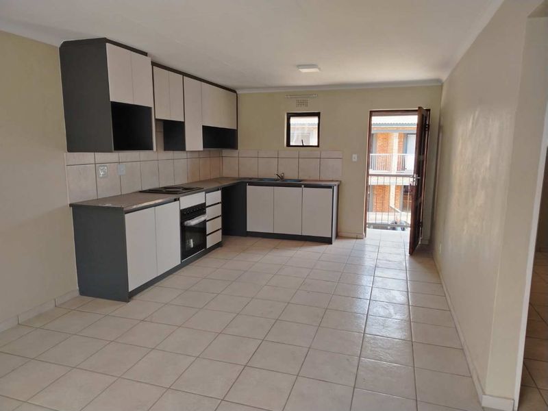 Spacious Newly Built Apartments - Photo 4