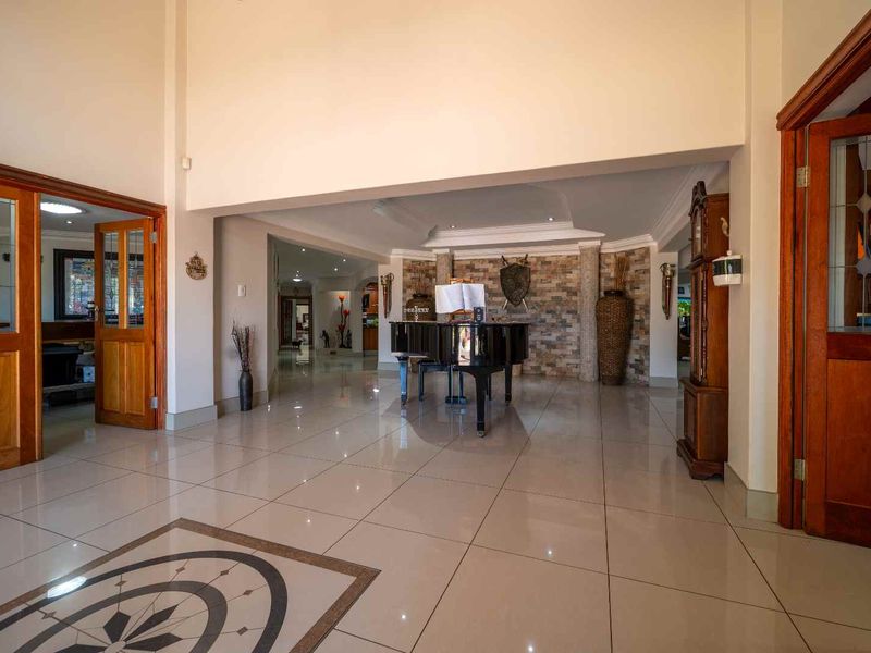 Exceptional Luxury Lifestyle Estate on 16,203m2 Agricultural Holding | Benoni AH - Photo 7