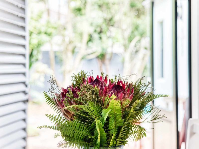 LARGE RESIDENTIAL HOME FOR SALE - Photo 5