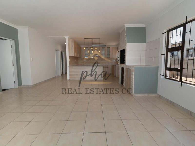 Newly Renovated Freestanding Home - Photo 9
