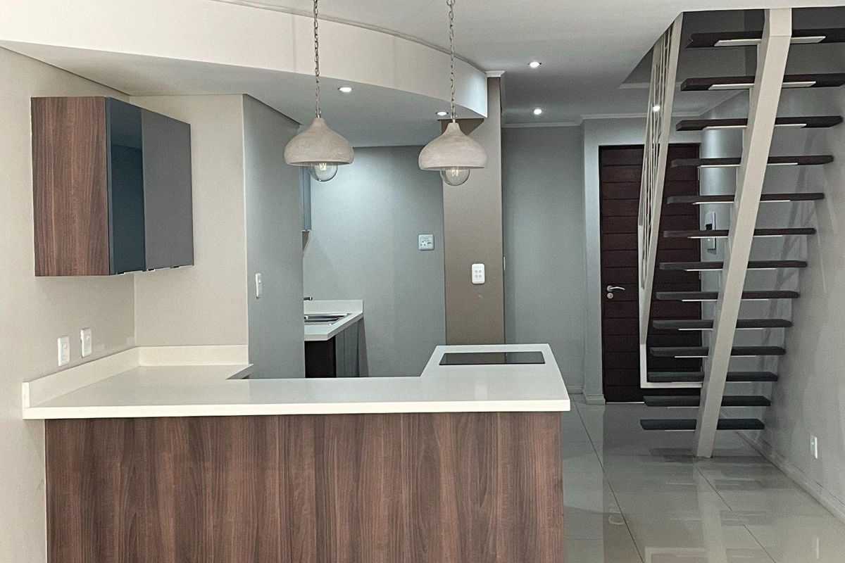 Modern two bedroom DUPLEX apartment - Photo 4