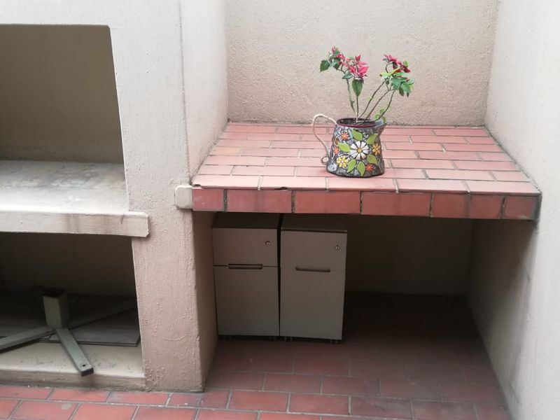 Upstairs Apartment for Sale - Photo 5