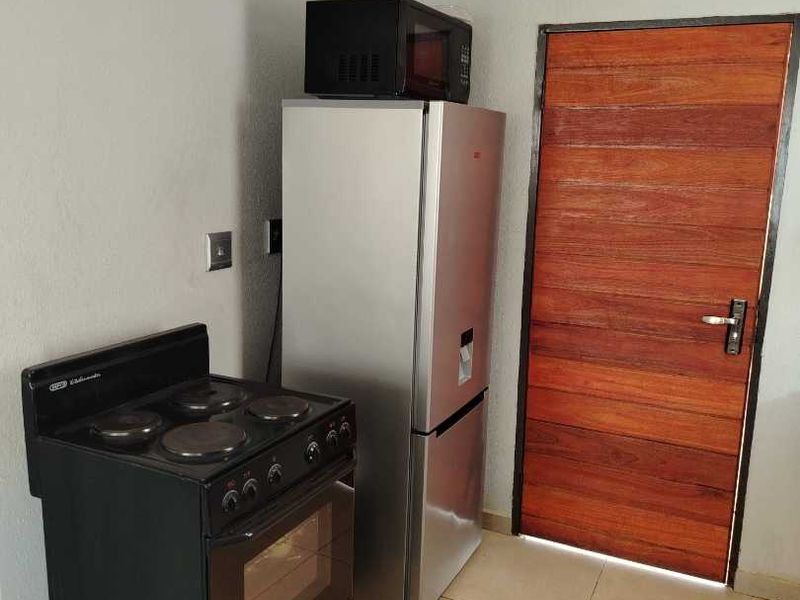 A great starter home - Photo 7