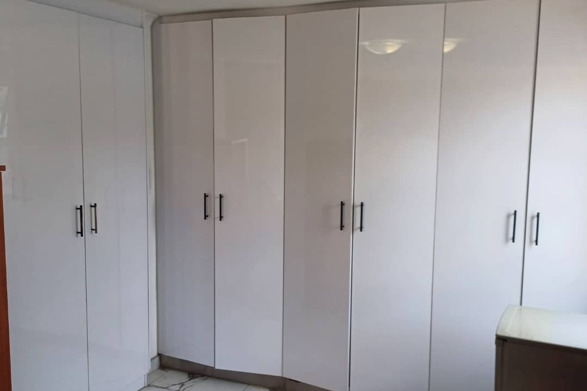 Modern Living Just 10 km Outside Windhoek - Photo 4