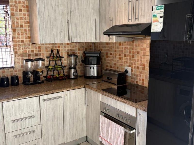 3 bedroom House - Photo 4