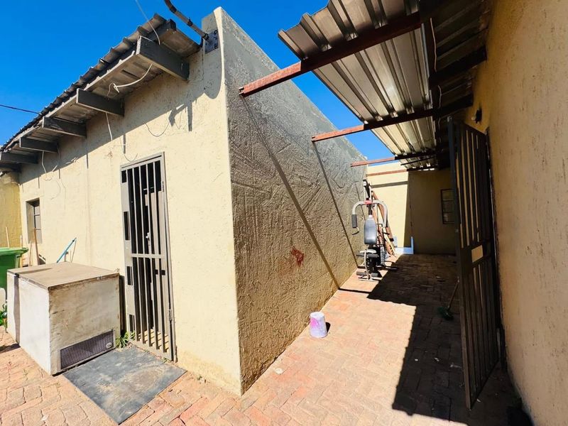 House For Sale In Okuryangava - Photo 8