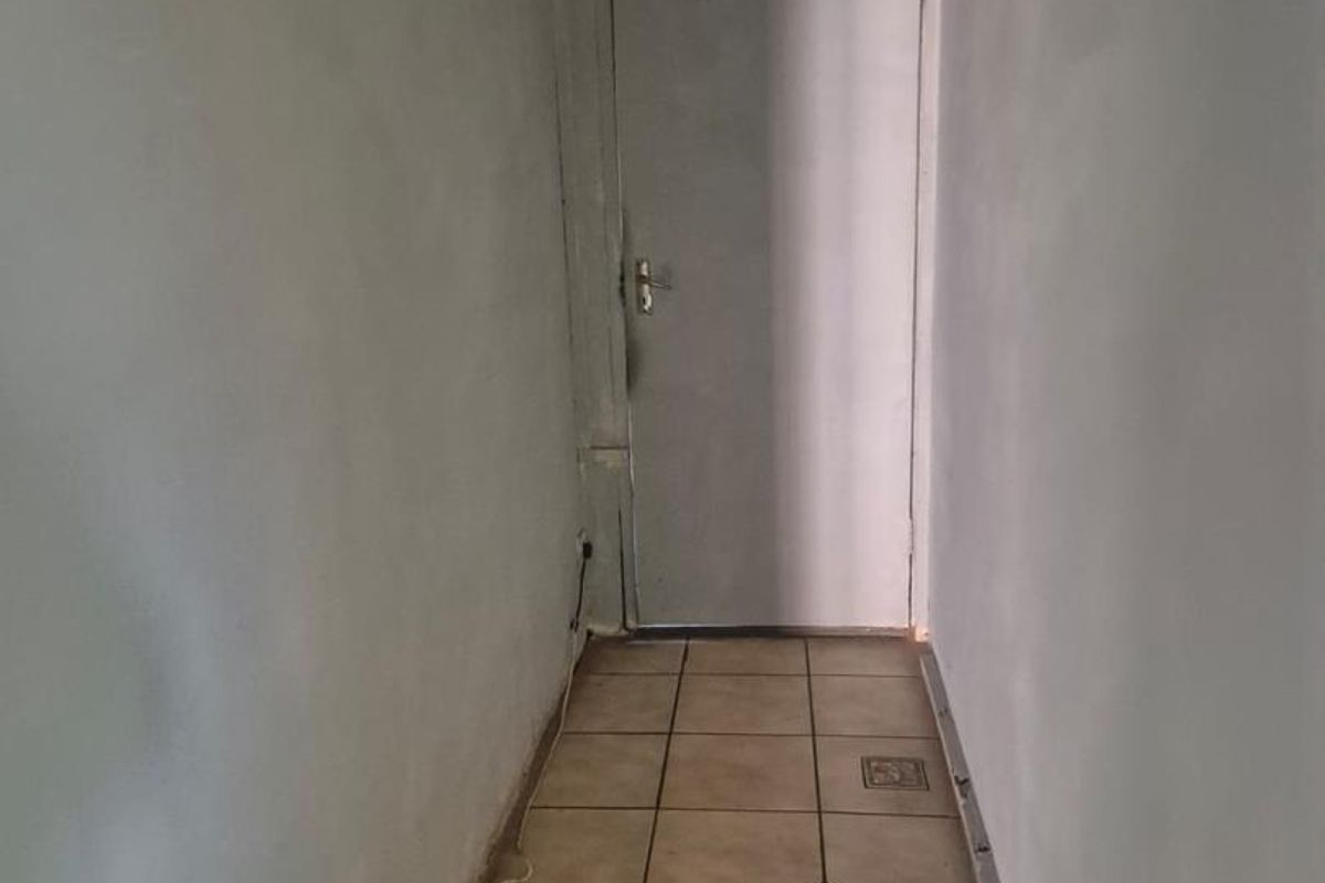 2 bedroom apartment prime investment opportunity - Photo 3