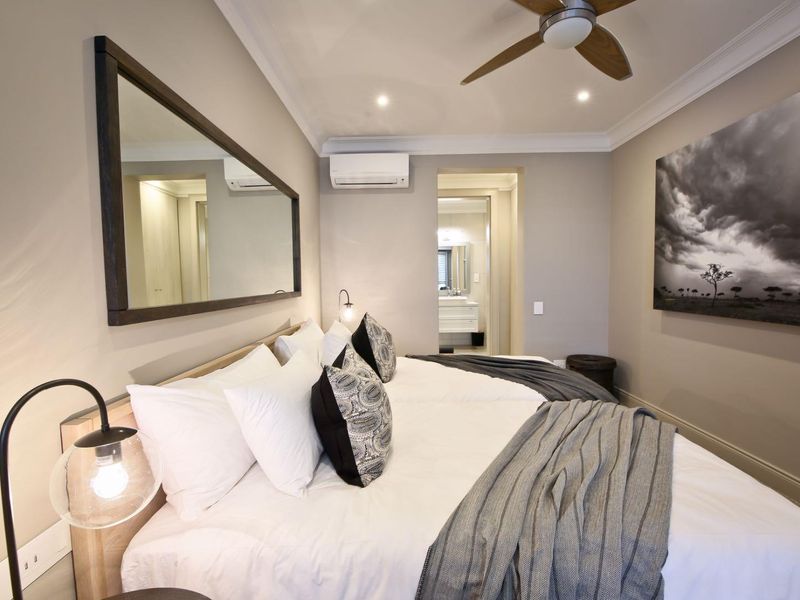 Luxurious, Fully Furnished Penthouse Villa In Safe And Secure Complex - Photo 4