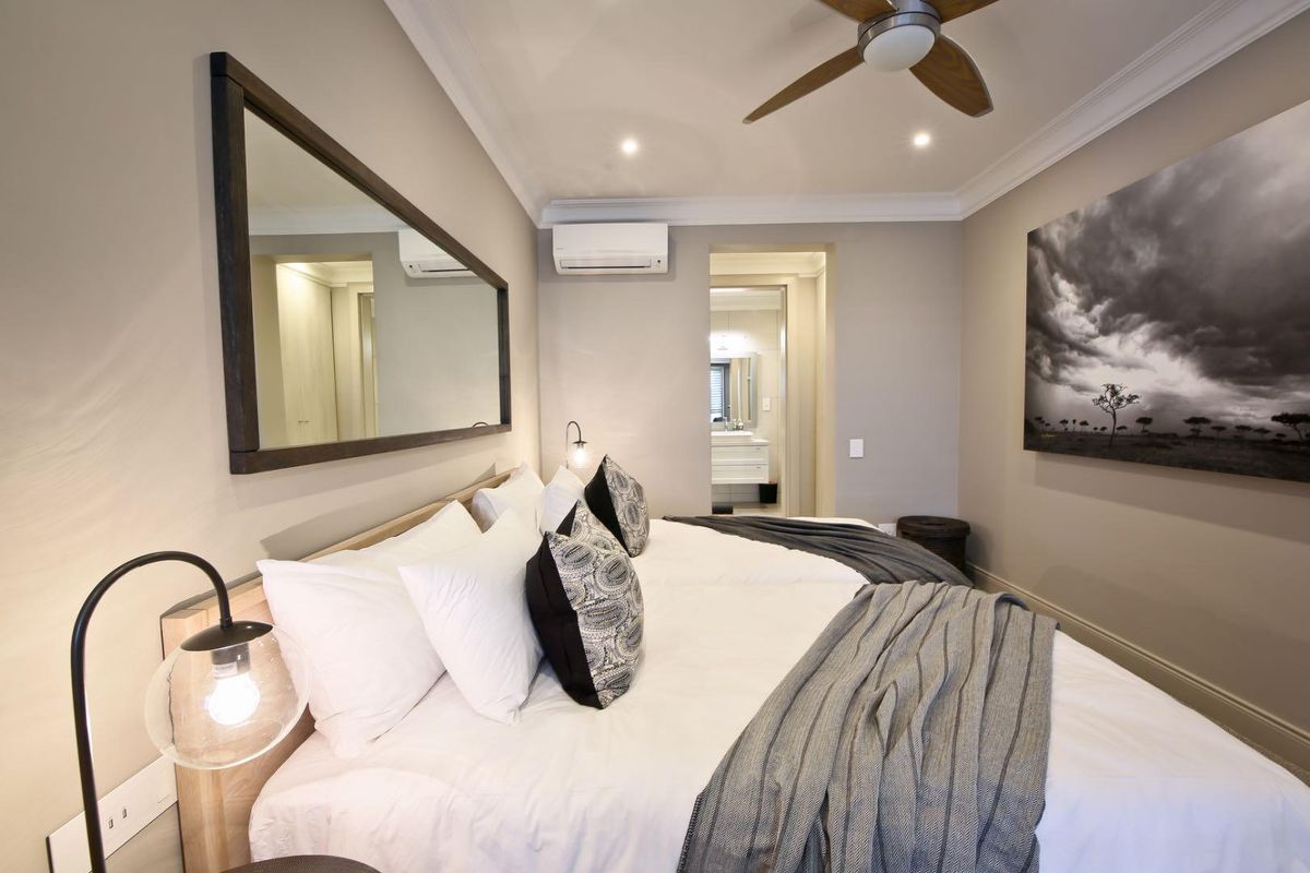 Luxurious, Fully Furnished Penthouse Villa In Safe And Secure Complex - Photo 4