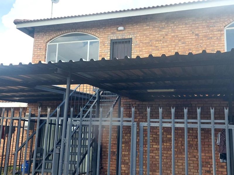 Mooiplaats Small holding size 5.2491 ha with 9 units forrent - Photo 7