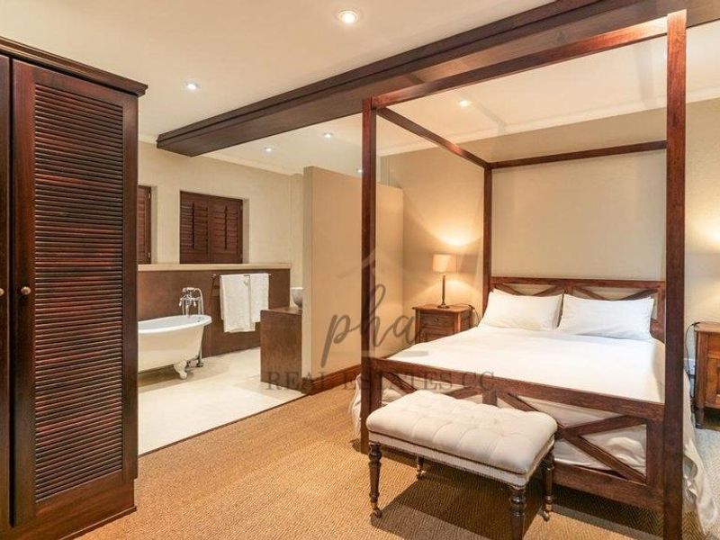 Dazzling & Chic Boutique hotel, CC registered  with spectacular views for sale in Walvis Bay, Namibia selling for N$26 mil !!! - Photo 9