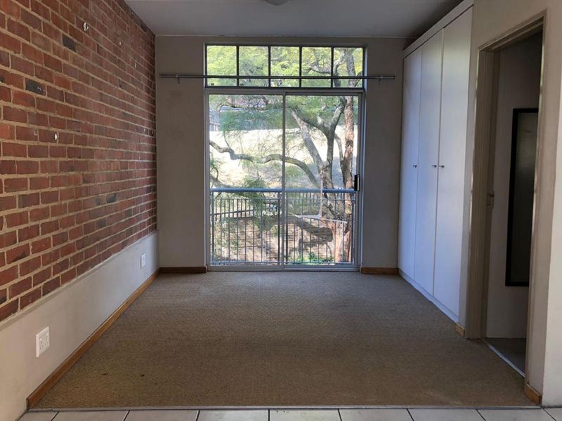 BACHELOR/STUDIO HOUGHTON - Photo 5