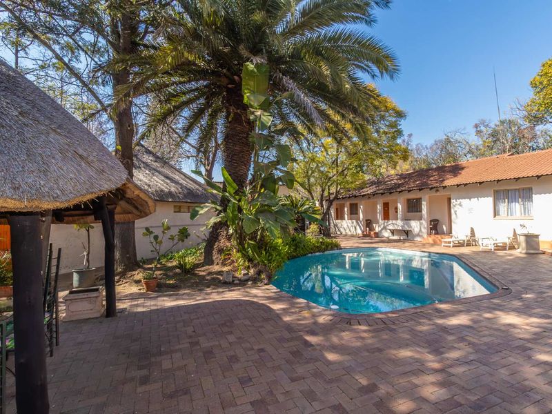 Prime Investment Property with Versatile Potential in a Sought-After Location - Photo 8