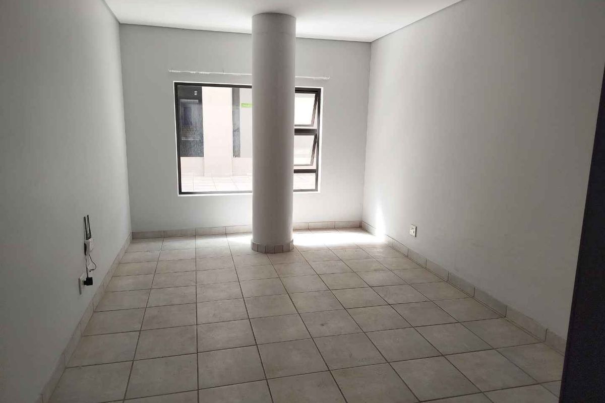 1 Bedroom Apartment For sale in NorthPark Mall Pretoria North. - Photo 2