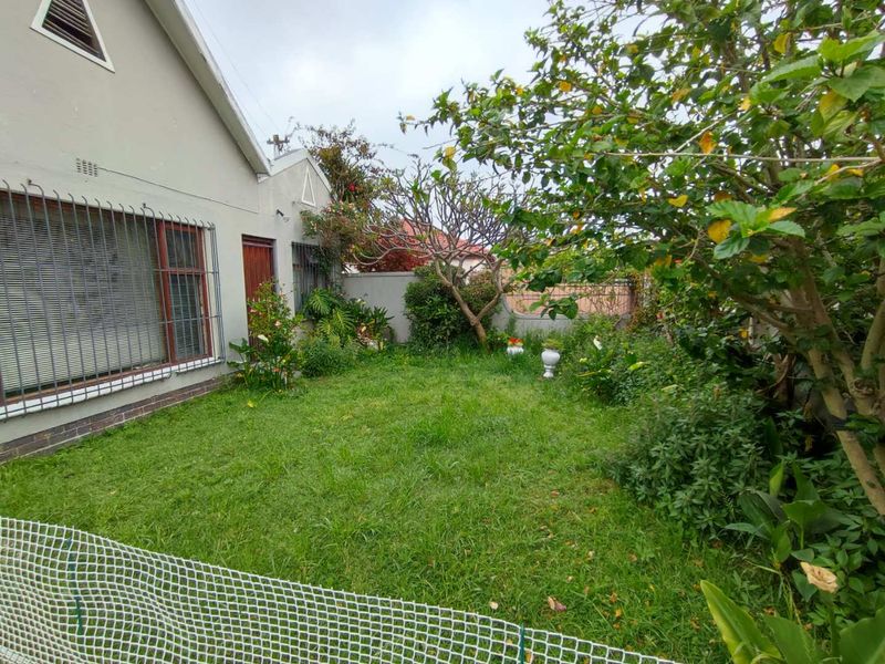 10 Bedroom House for Sale - Photo 5