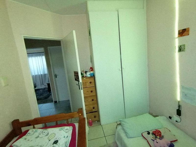 Spacious 3 Bedroom Cluster in Terenure - Photo 6