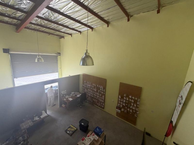 Warehouse Units for Sale – 153m2 Total - Photo 8