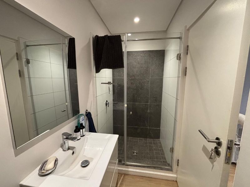 Modern 1 Bedroom Fully Furnished Apartment To Rent - Photo 6