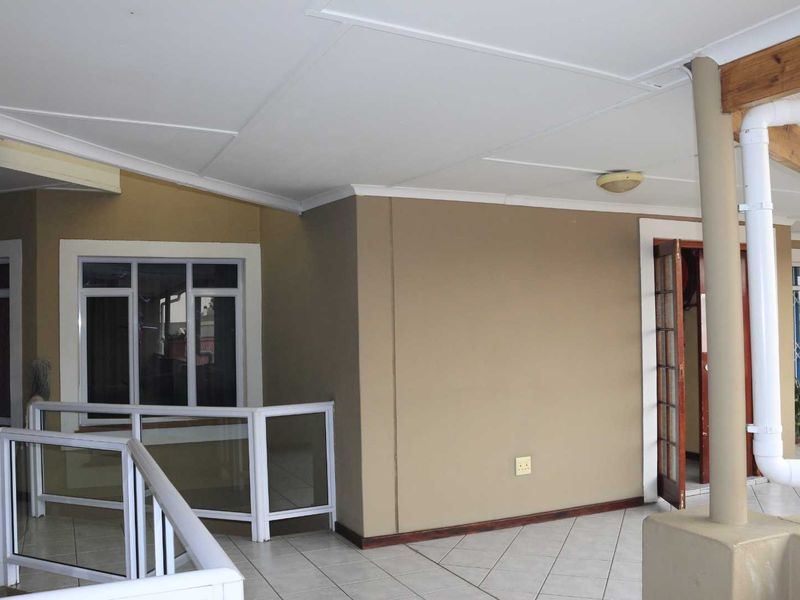 Swakopmund | Central 2 Bedroom apartment - Photo 8
