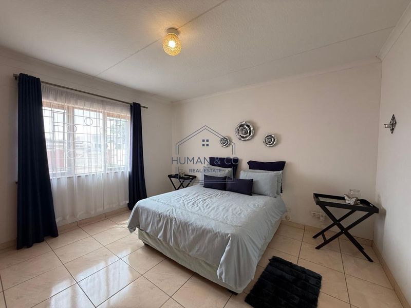 Very neat and well-maintained 3 bedroom home in Narraville; Walvis Bay - Photo 7