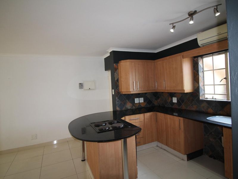 2 Bedroom, Ground floor Unit - Photo 8