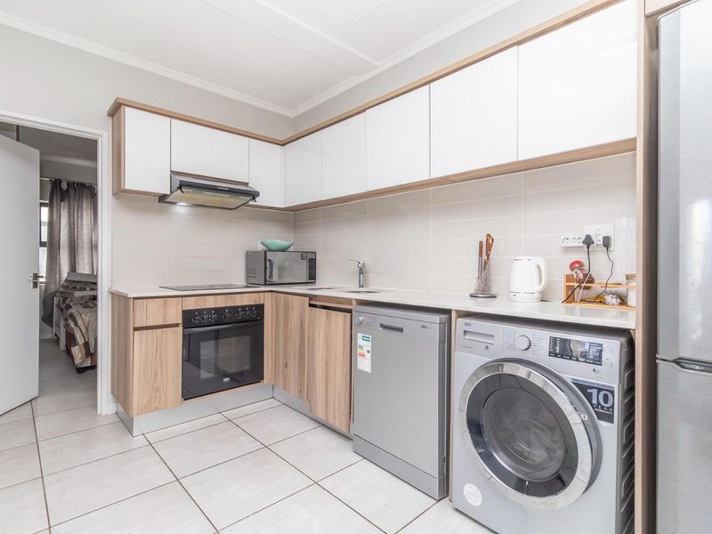 Modern 2-Bedroom Apartment in The Whisken Lifestyle Estate - Photo 4