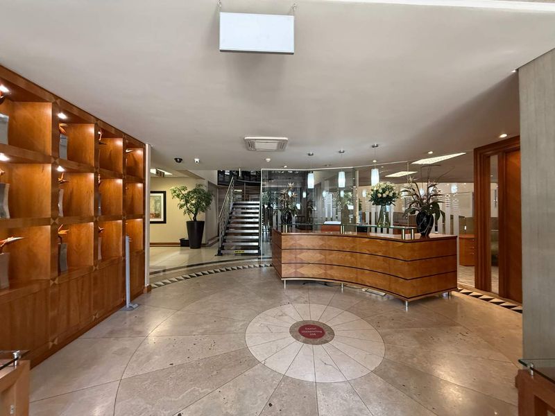 Ground Floor Office Space in Prime Illovo Location - Photo 5