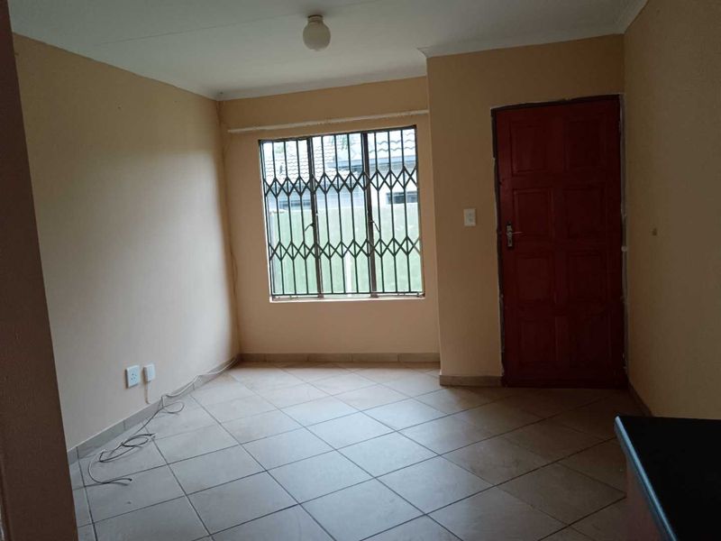 Panhandle home situated in Theresapark - Photo 5