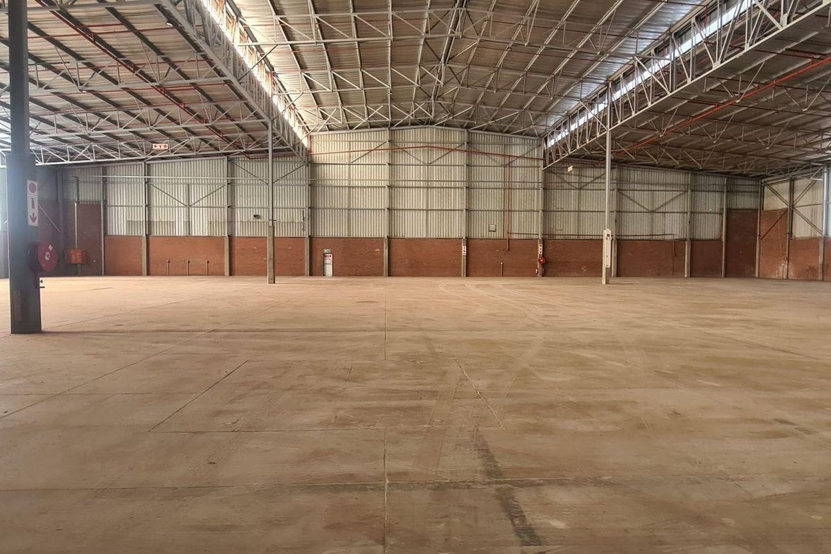 4 892m2 Pomona Warehouse To Let - Photo 5
